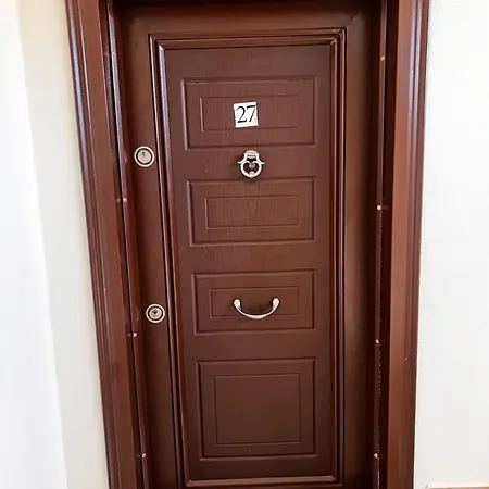 Serenity Apartment *